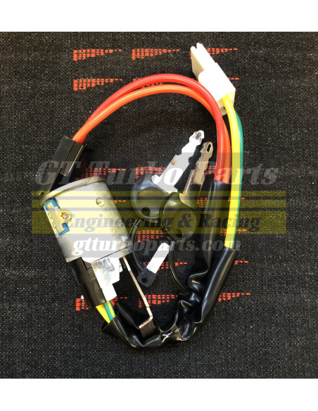 Main switch & lock. Including 2 keys.