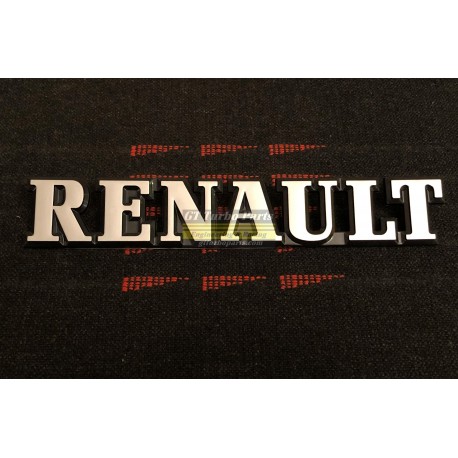 Rear boot "Renault" badge